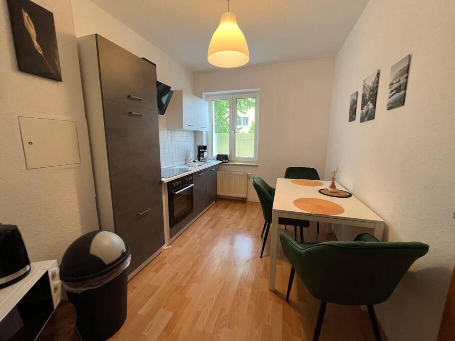 Blue Chili 22 - 2-Raum-Wohnung Im Stadtfeld Ost Magdeburg Kültér fotó