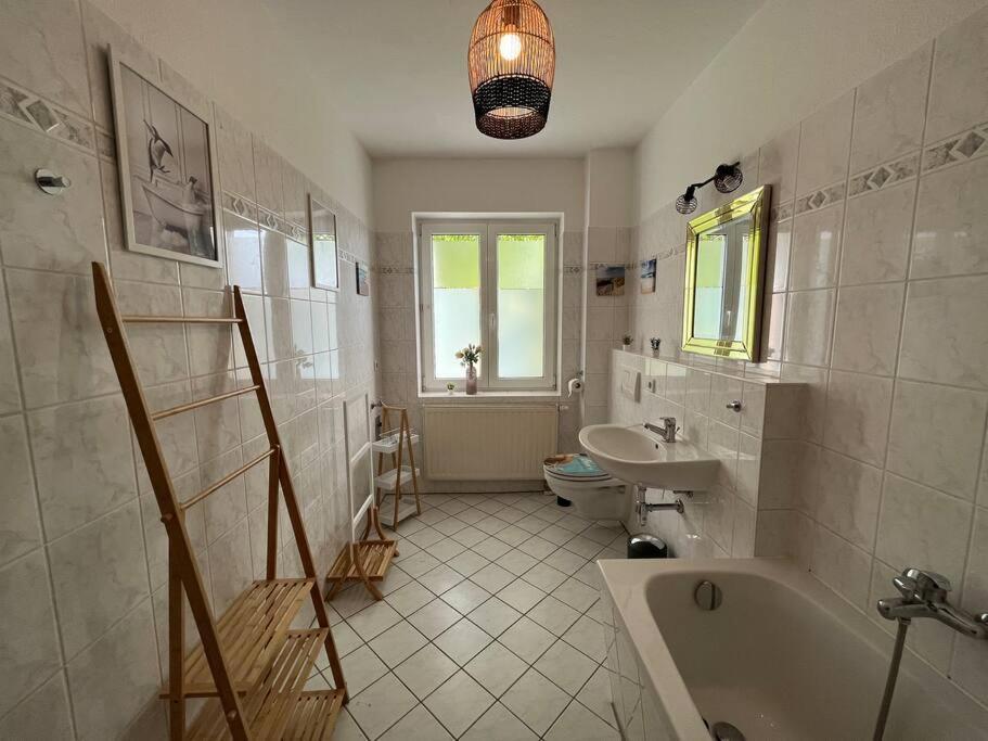 Blue Chili 22 - 2-Raum-Wohnung Im Stadtfeld Ost Magdeburg Kültér fotó