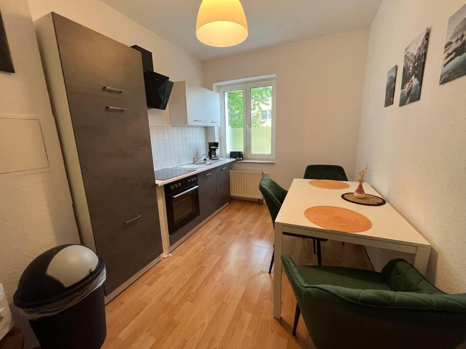Blue Chili 22 - 2-Raum-Wohnung Im Stadtfeld Ost Magdeburg Kültér fotó